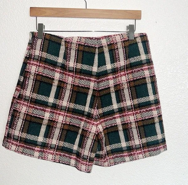 Pink Lily Green Pink Tan White Zip And Hook Closure Plaid Tweed Skort - Image 4