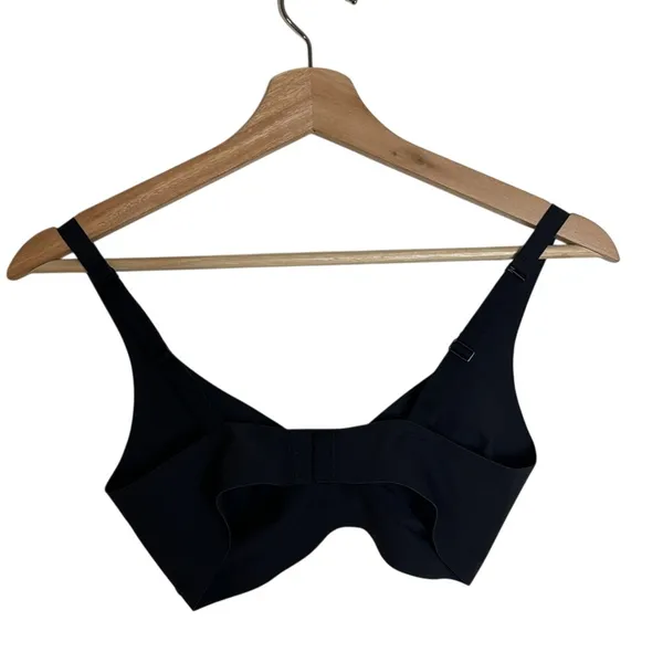 Skims Women's Fits Everybody Unlined Triangle Bra Black‎ Small NWOT - Image 4
