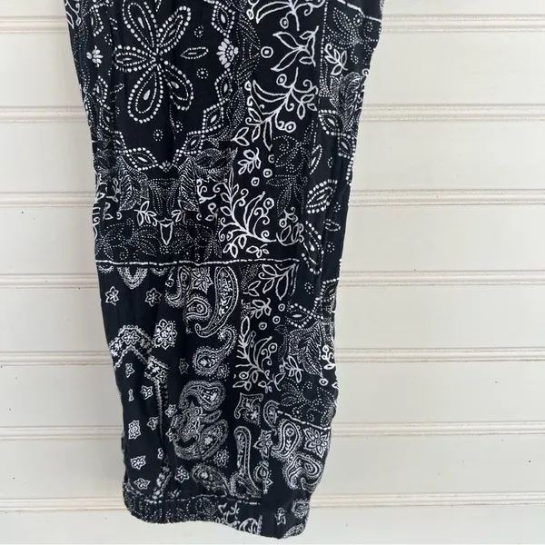 Loom & Thread Jumpsuit Large Paisley Patchwork Black White Boho Halter‎ Neck - Image 8