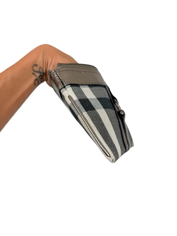Y2K Burberry Gray Silver Plaid Wristlet Wallet Clutch - Image 12