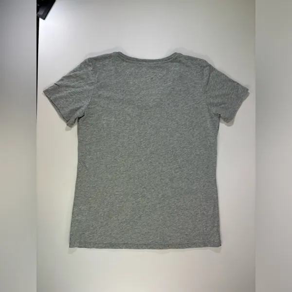 Nike Gray and Black Short Sleeve Tee - Image 8