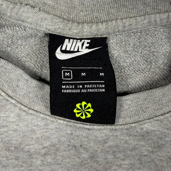 Nike Sportswear Crewneck Sweatshirt Women’s Medium Gray Swoosh - Image 5