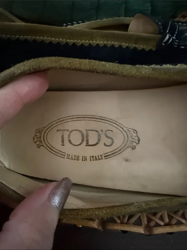 Tod’s Made in Italy Black Suede Chartreuse Western Embroidered Loafer Moccasins - Image 4