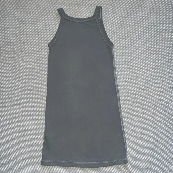 Truly Madly Deeply Urban Outfitters Long Contrast Trim Vneck Cotton Tank Top SzS - Image 2