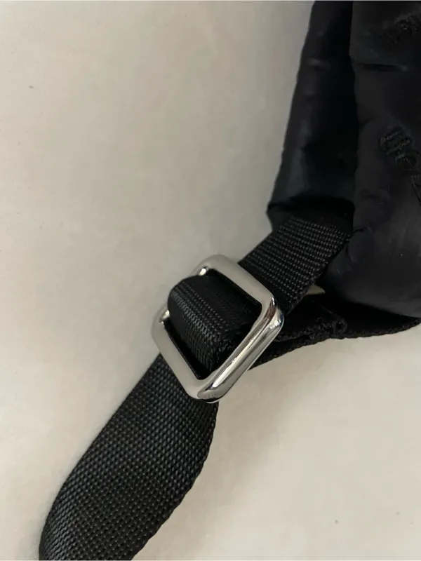 Lululemon NWT Quilty Pleasures Shoulder Bag Mini 5L Black Wordmark - Image 9