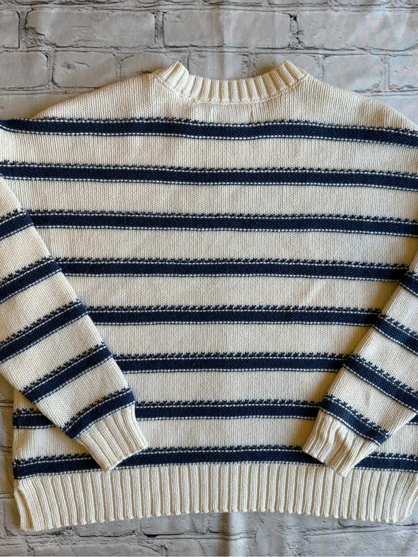 American Eagle Women's Knit Sweater Pullover Nautical Preppy Classic Stripe XS - Image 5