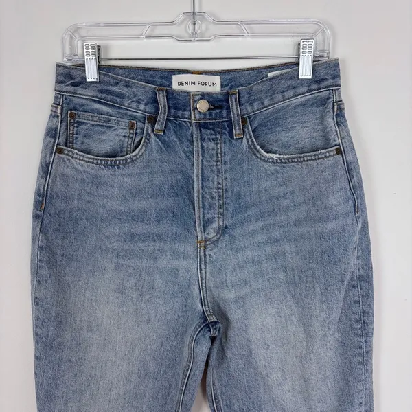 Aritzia Denim Forum The Joni‎ High Rise Loose Light Wash Jeans Size 28/29 Length - Image 3