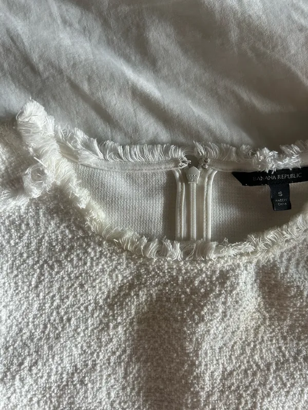 Banana Republic Top - Image 4