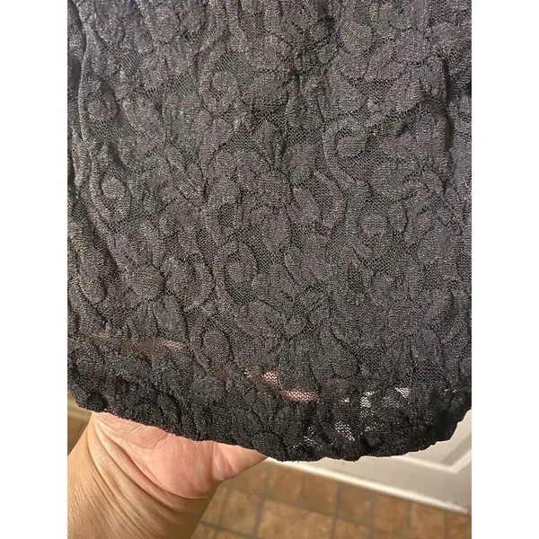 Black Lace tank top sleeveless top LA Express size Large Y2k - Image 4