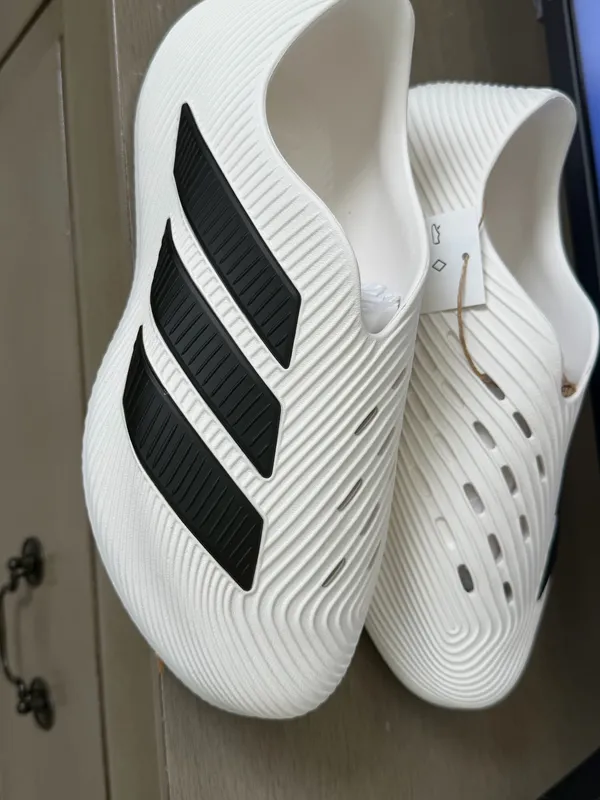 Size 6 - adidas Purechill Runner White Core Black - Image 4