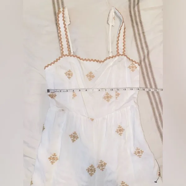 Lulu's Wide Leg Jumpsuit Size M - Image 8