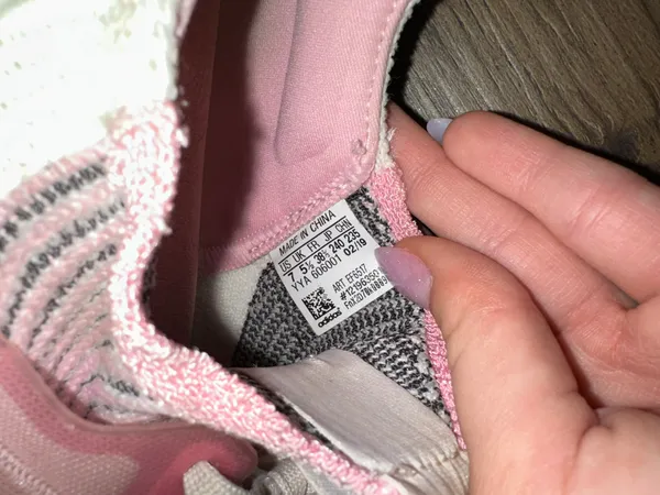 Adidas Pink UltraBoost - Image 5