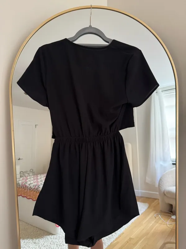 Princess Polly Black Romper Tie Front - Image 4