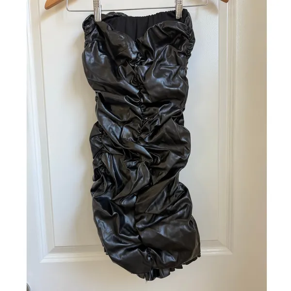 Femme Luxe Womens Black Ruffle Strapless Bodycon Mini‎ Dress - Brody - Image 6