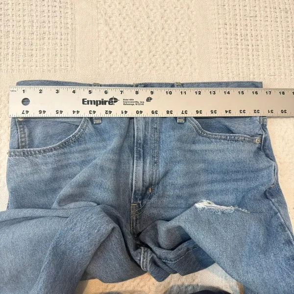 Levi's 30 '94 Baggy mid rise straight leg distressed jean J2 2753 - Image 2