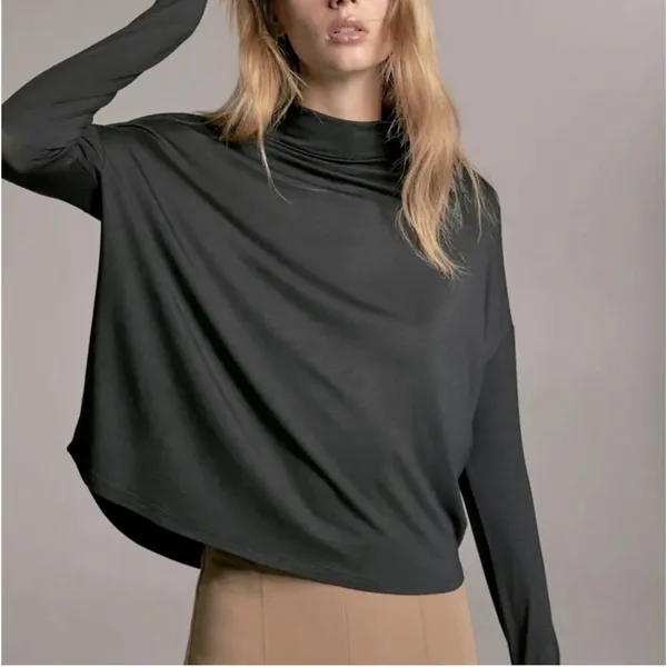 Aritzia Babaton Small Long Sleeve Top Shirt Black Mock‎ Neck Lightweight Cropped - Image 2