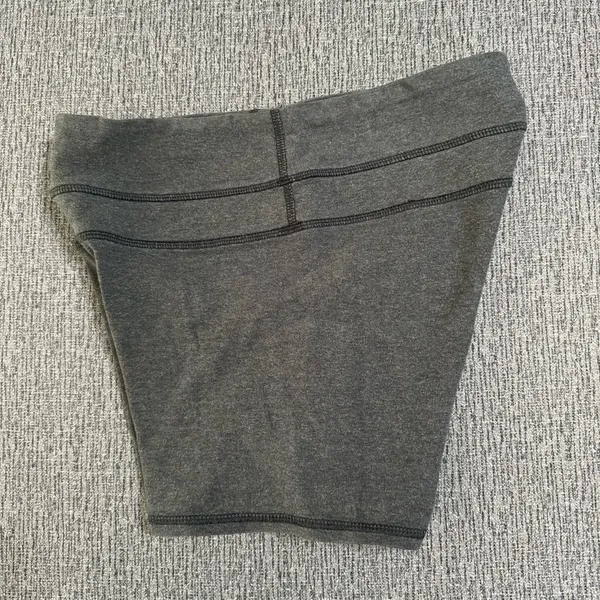 Lululemon Women’s Athletic Shorts - Image 4