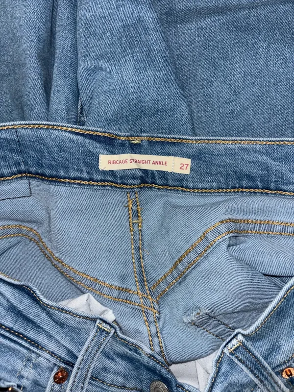 Levi’s Ribcage Straight Jeans - Image 5
