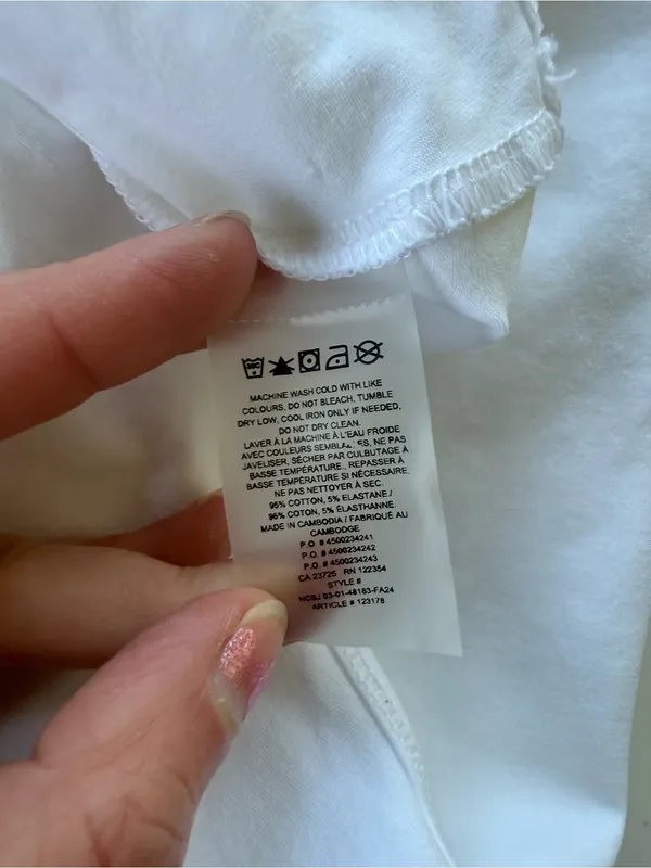 Aritzia TNA Chill Times Longsleeve Top size Large - White - Image 10
