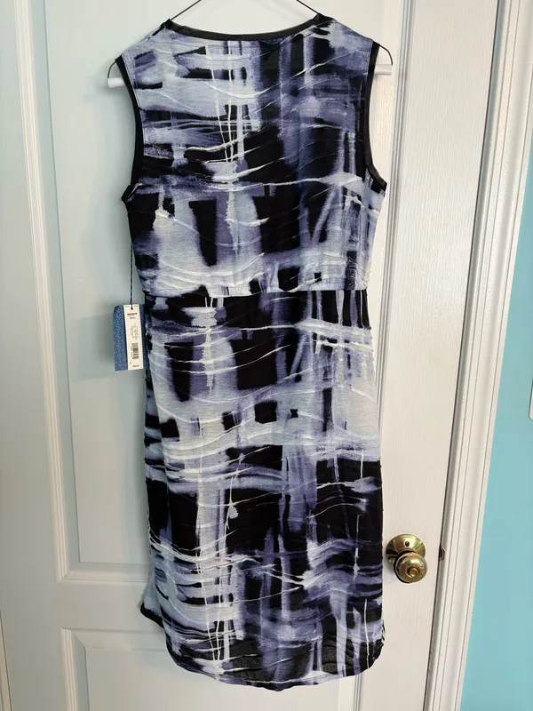 Vera Wang Dress - Image 6
