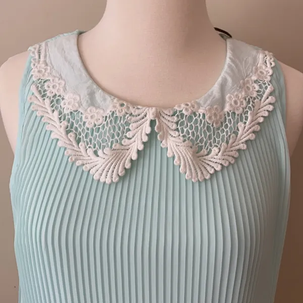 Lauren Conrad blouse/Top - Image 2