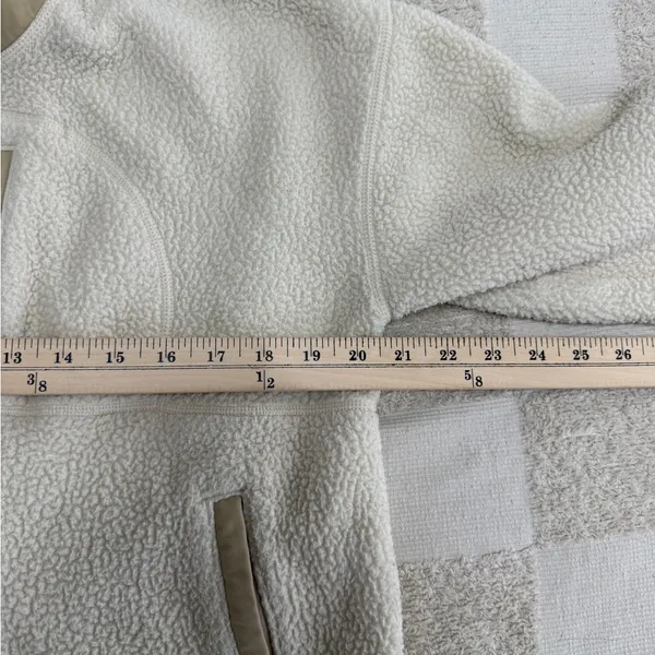North Face Women's Cragmont Fleece Jacket Snap Button size Small - Image 4