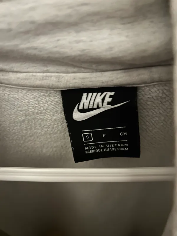 Nike Sweatshirt - Image 2