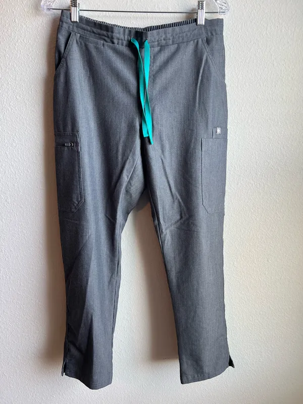 FIGS Scrub Pants Technical Collection Women’s - Image 2
