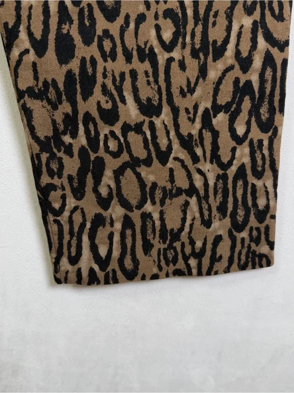 Krazy Larry Women’s Leopard Print Pull-On Ankle Pant Sz 12 Stretch Office Casual - Image 5