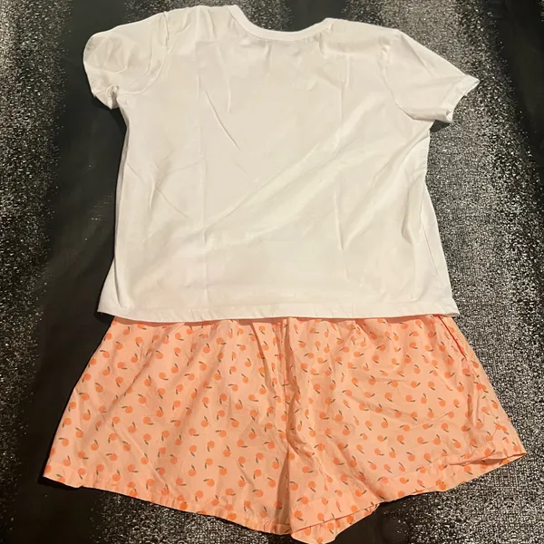 Womens large Better Together Sweet like a Peach pajama set-shirt/shorts set - Image 2