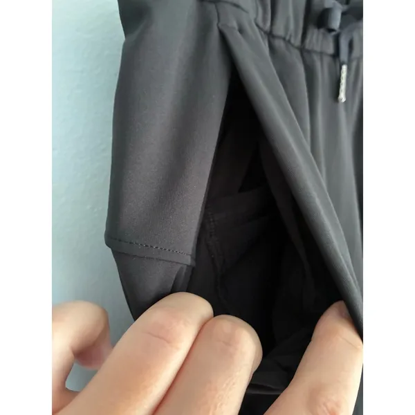 Lululemon Black Pants Size 2 Drawstring Travel Lounge Athletic NWOT - Image 6
