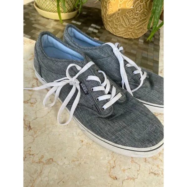 Vans Size 8 women’s gray sneakers - Image 3