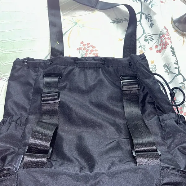 NWT Beyond Yoga Covertible Gym Bag - Image 6