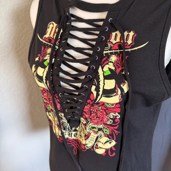 Guess Los Angeles Black Lace Up Graphic Tank Top Roses Rock Style‎ Size Medium - Image 5