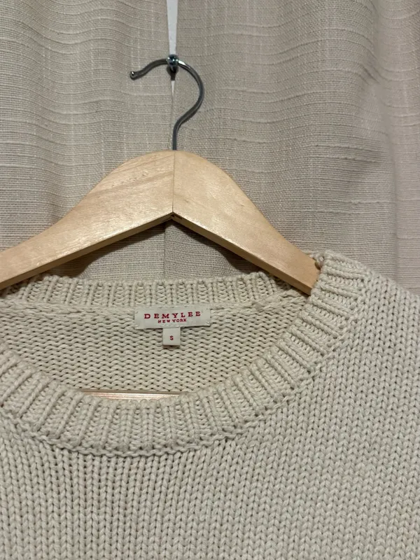 Demylee Wool Blend Women's Crewneck Sweater White - Image 5