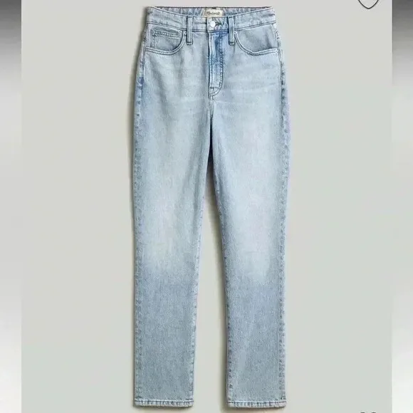 MADEWELL | Woman's Light Wash Curvy Perfect Vintage Jean, Size 25 - Image 9