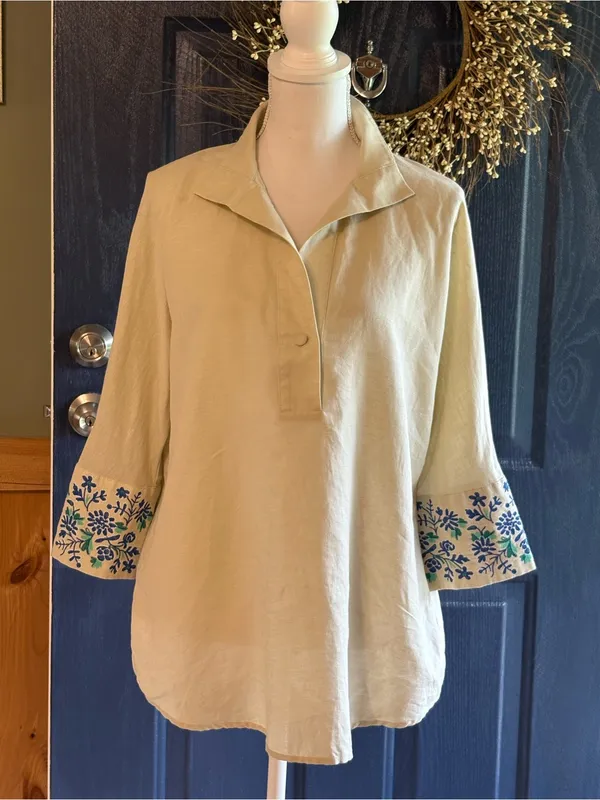Tuckernuck Tan Floral Cuff Cotton Linen Willow Blouse size XS - Image 2