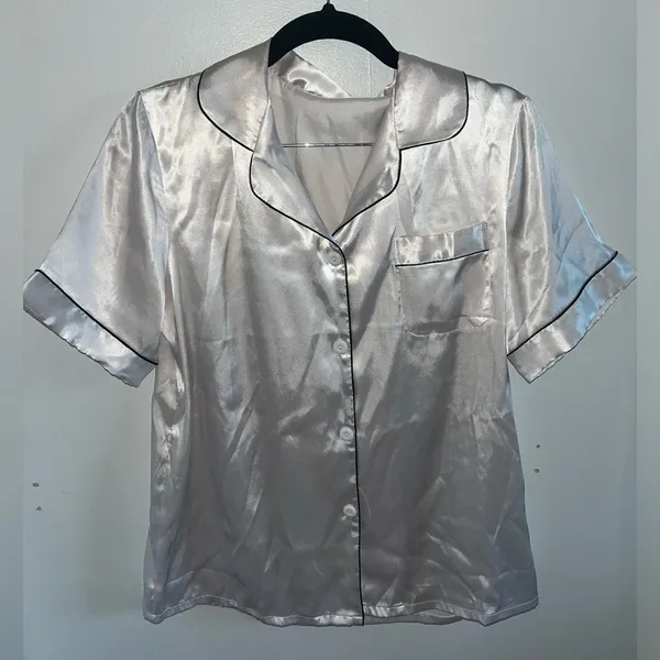 White Linen Pj Button Up Top and Shorts Set Size M - Image 2