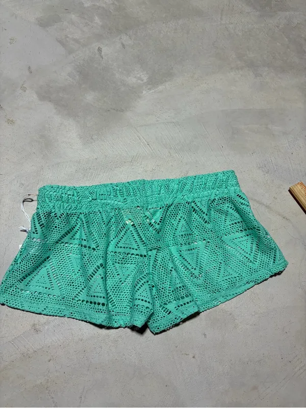 Lagaci NWT Women's Green Crochet Beach Shorts LARGE - Image 8