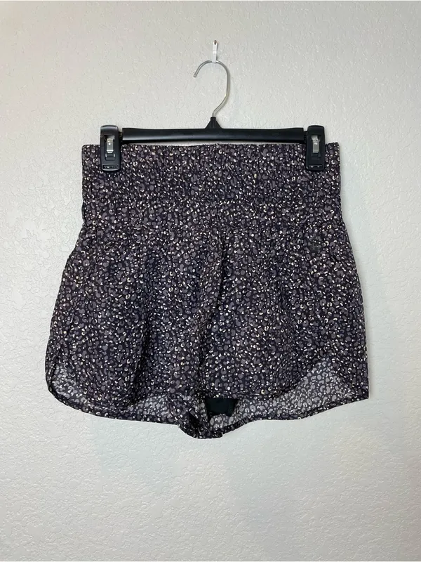 FP Movement by Free People Purple Leopard Athletic Shorts w Elastic Waist Sz M - Image 2