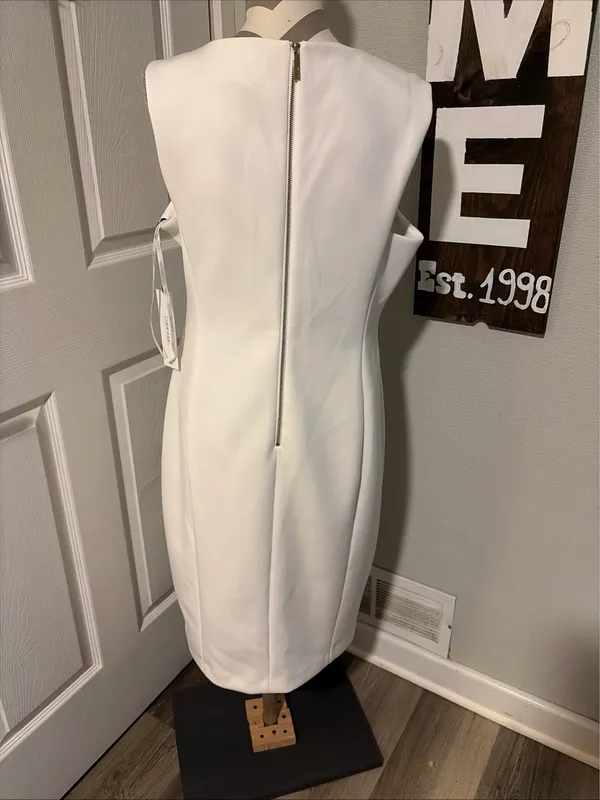 Calvin Klein New! One-Shoulder White Sheath Dress size 14 - Image 6