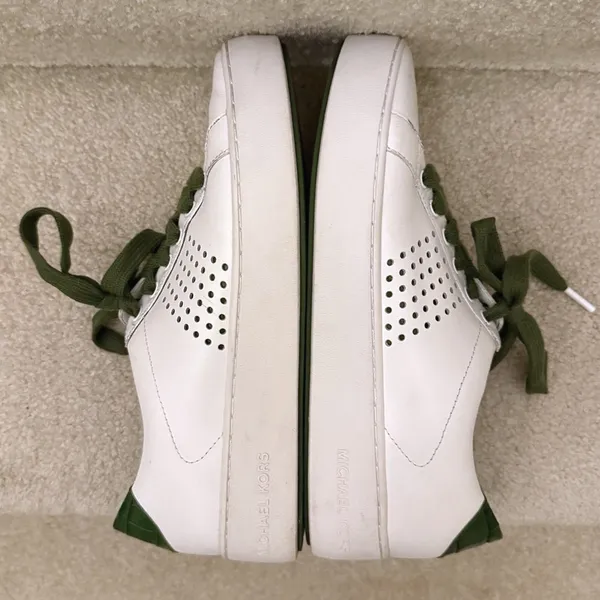 Michael Kors White Leather Low Top Sneakers Green Croc Trim Perforated Womens 8M - Image 7