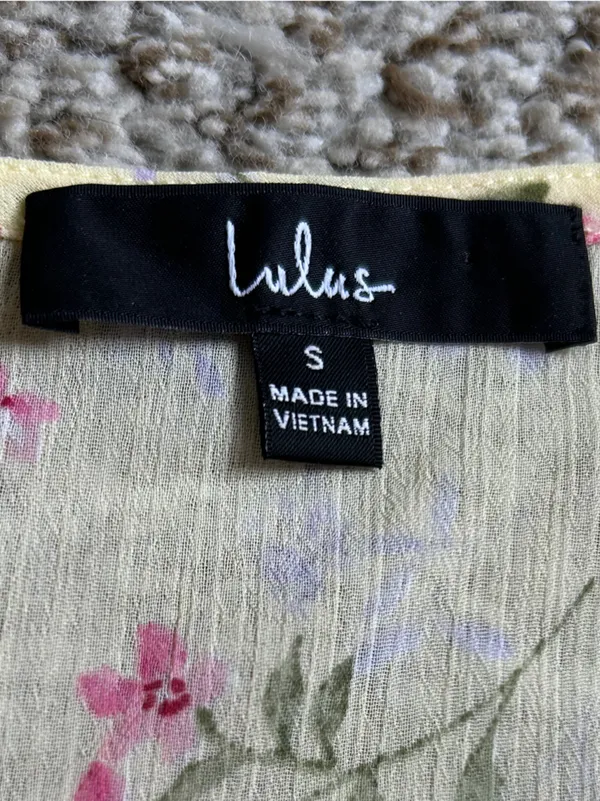 Lulu's Pale Yellow Floral V-Neck Ruffle Peplum Blouse Cropped Pastel Spring - Image 2