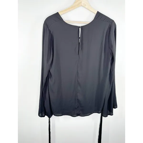 Lush‎ Black Long Sleeve Keyhole V-Neck Tie Detail Blouse Women's Size Large L - Image 2