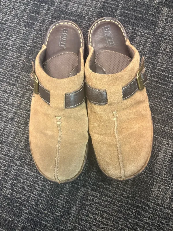 Børn tan suede mule clogs comfort shoes sz 8 - Image 2