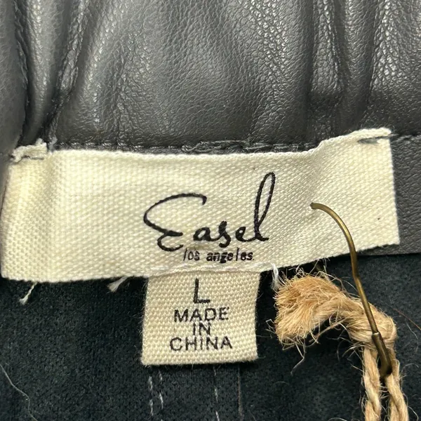 Easel Los Angeles Gray Black Faux Leather Paperbag Waist Shorts Tie Belt Large‎ - Image 3