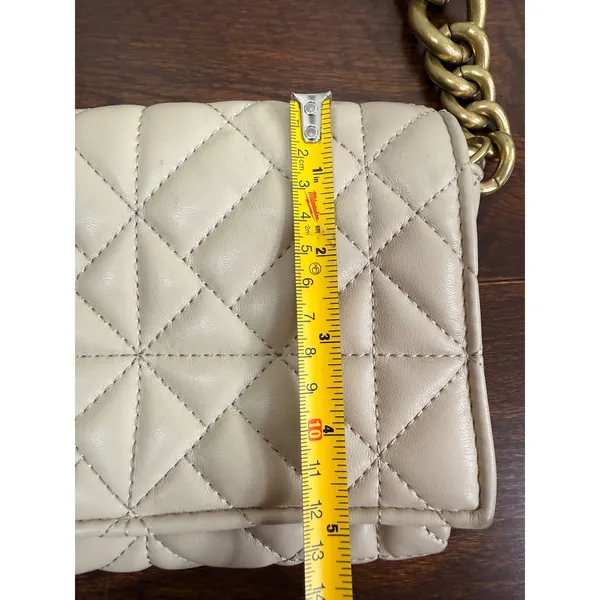 Zara Beige Quilted Shoulder Bag Chunky Gold Chain Strap Flap Closure Neutral - Image 9