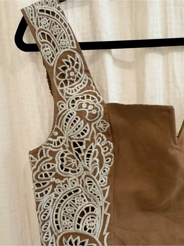 Ciebon Tan Lace-Trim Tank Top - Image 5