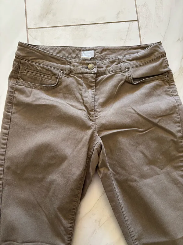 H&M Skinny Olive Jegging Pants - Image 2