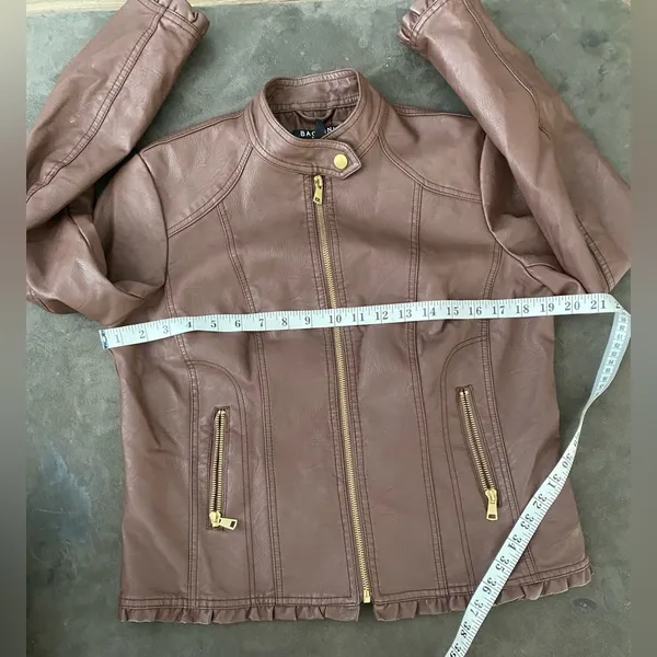 Baccini Leather Jacket for women.Size: PM - Image 5